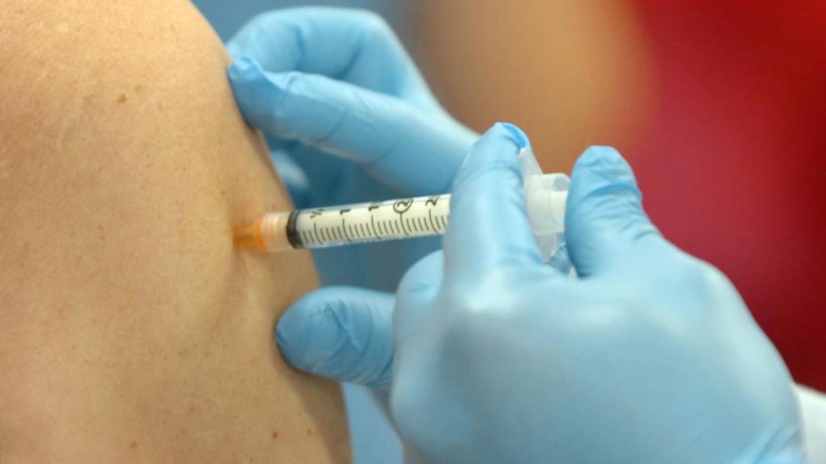Now is the time to get your flu shot, says the Benton Franklin Health District.