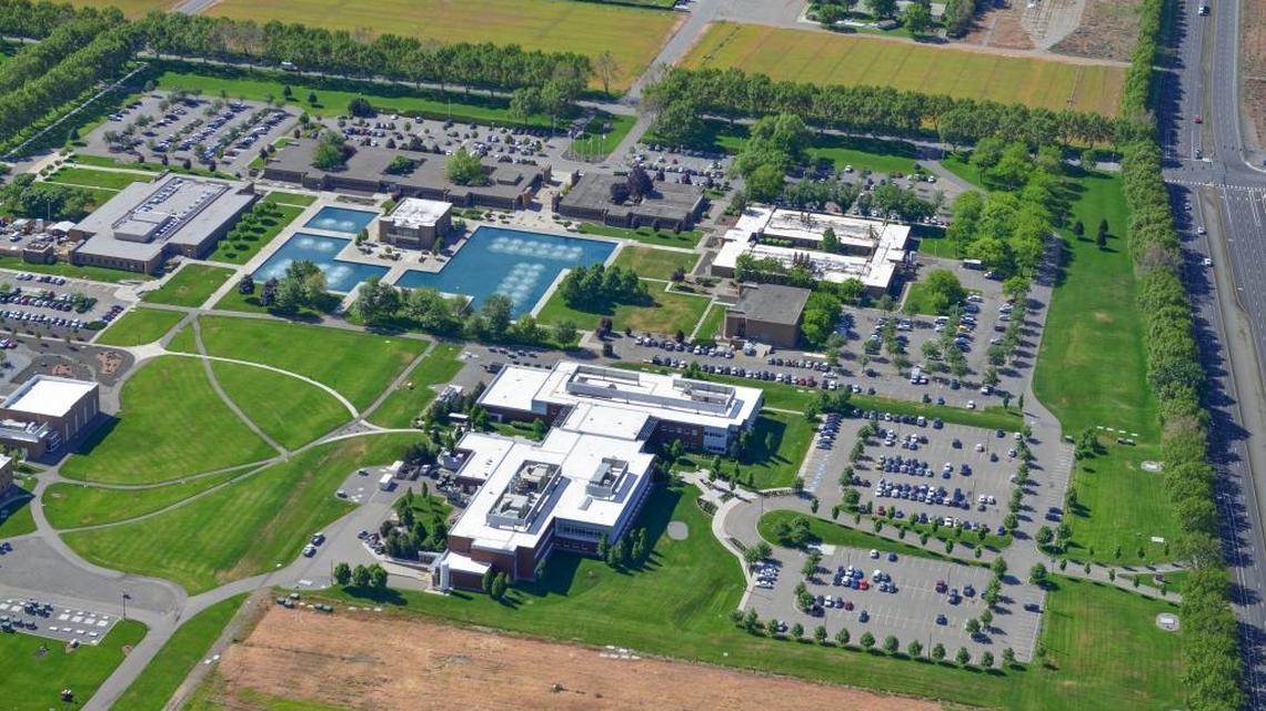 A new $90 million laboratory is planned for the Richland campus of Pacific Northwest National Laboratory, perhaps west of the Environmental Molecular Sciences Laboratory in the center of the photo.
