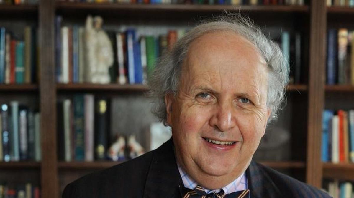 Alexander McCall Smith