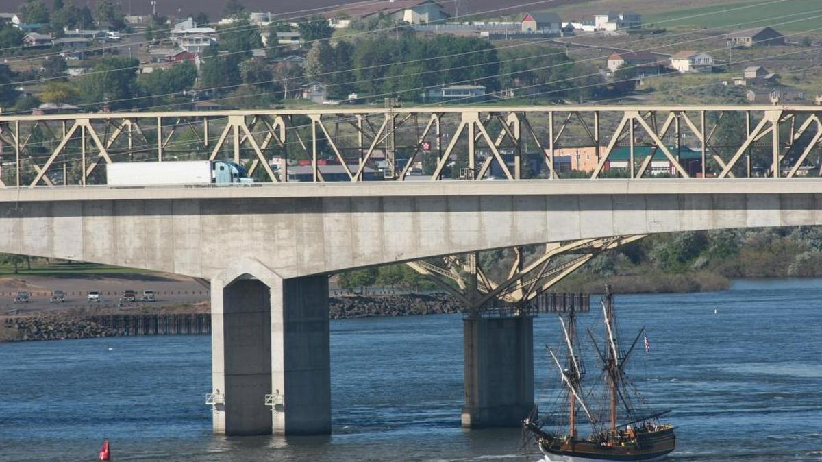 The Interstate 82 bridges over the Columbia River between Washington and Oregon near Umatilla.