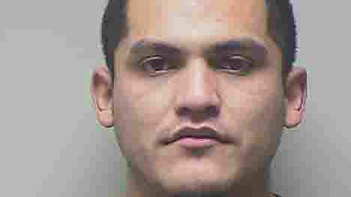 Alan G. Gomez, 26, is wanted by Benton County Sheriff’s deputies.