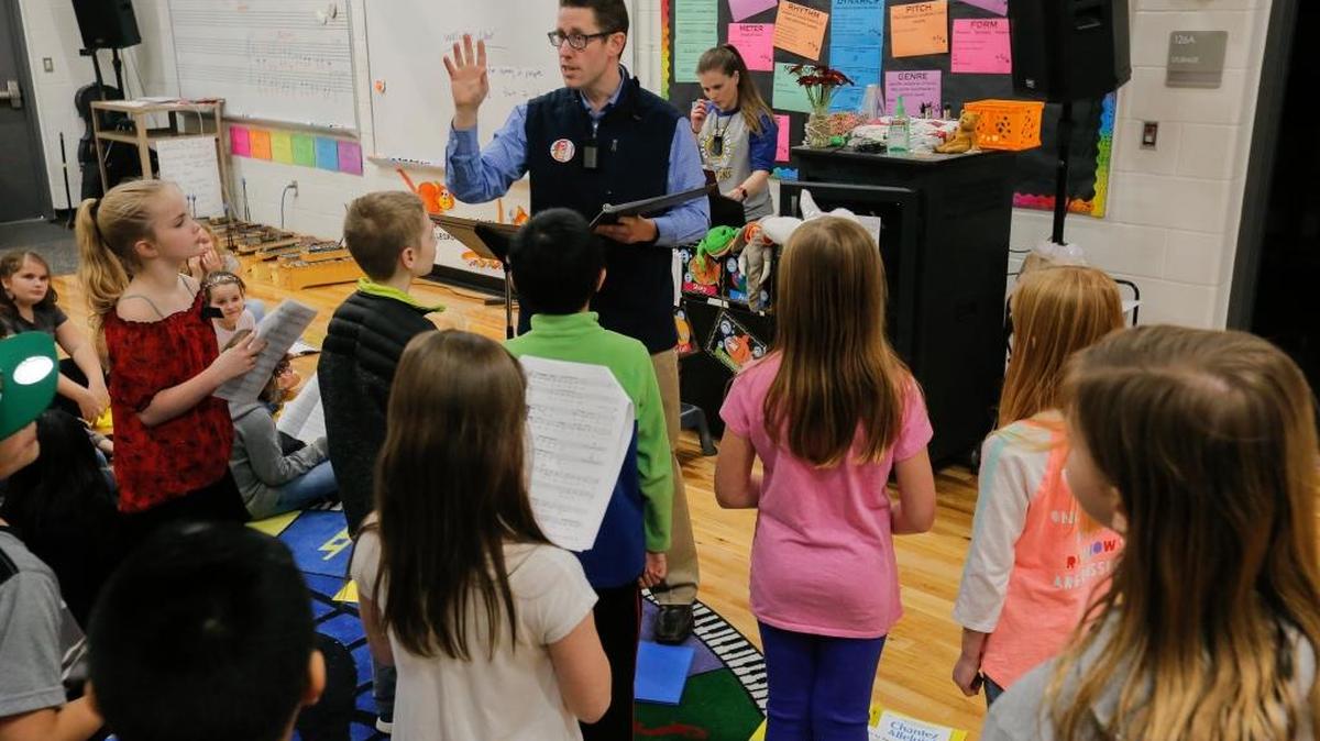 Justin Raffa, the artistic director of Mid-Columbia Mastersingers, gives some feedback to choir students at Lewis & Clark Elementary in Richland for their performance next month at the Washington Music Educators Association Conference in Yakima. Carri Rose, Lewis & Clark’s music teacher, invited Raffa and others musical professionals to give them tips for their upcoming event. Watch the video at www. tricityherald.com/video.