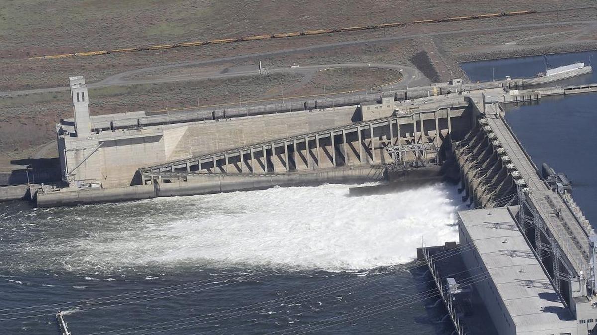 Ice Harbor Dam on the Snake River.