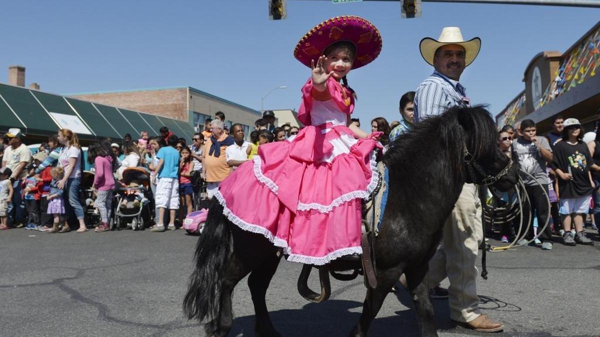 Pasco’s annual Cinco de Mayo includes a popular parade.