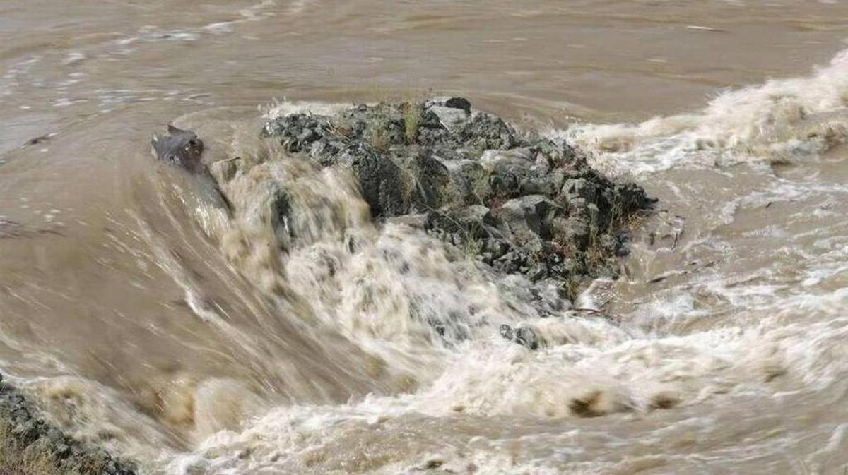 The Yakima River will be rising to close to flood stage this week.