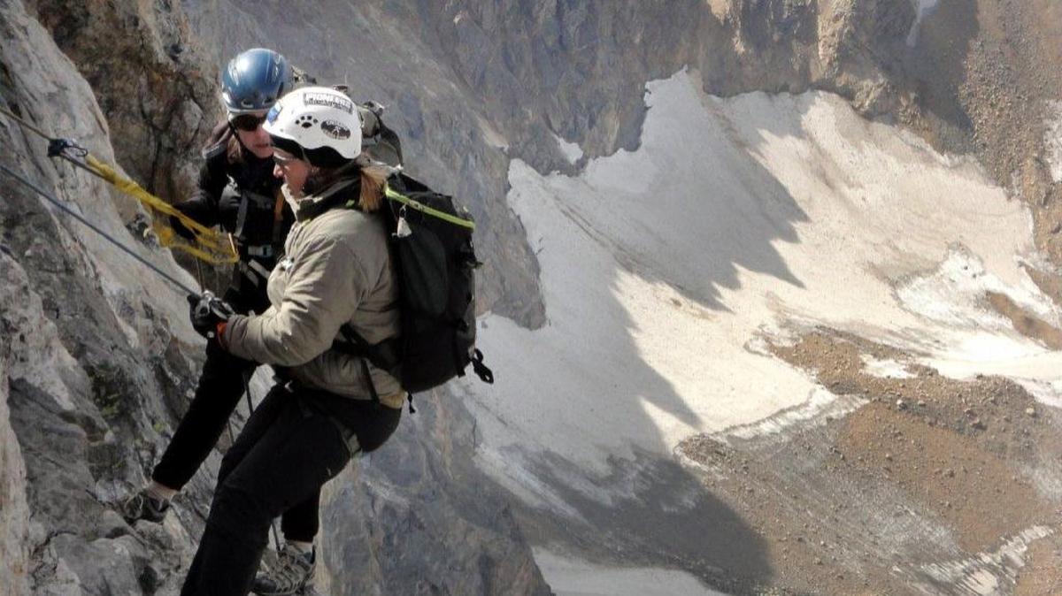 Learn mountaineering skills in classes offered by Inter-Mountain Alpine Club.