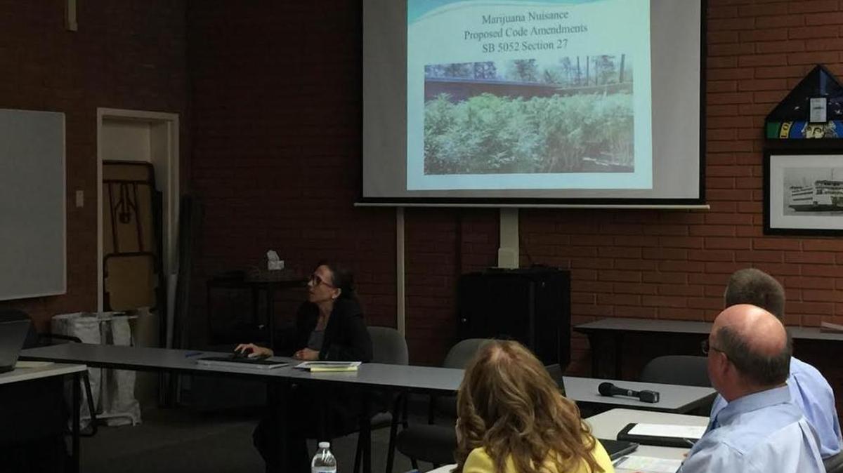 
City council and staff members on Tuesday listen to Kennewick City Attorney Lisa Beaton discuss a possible nuisance marijuana code amendment.
