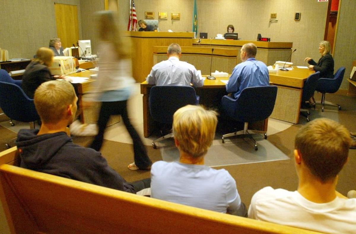 Benton and Franklin juvenile courts and detention services are taking longer than expected to separate.