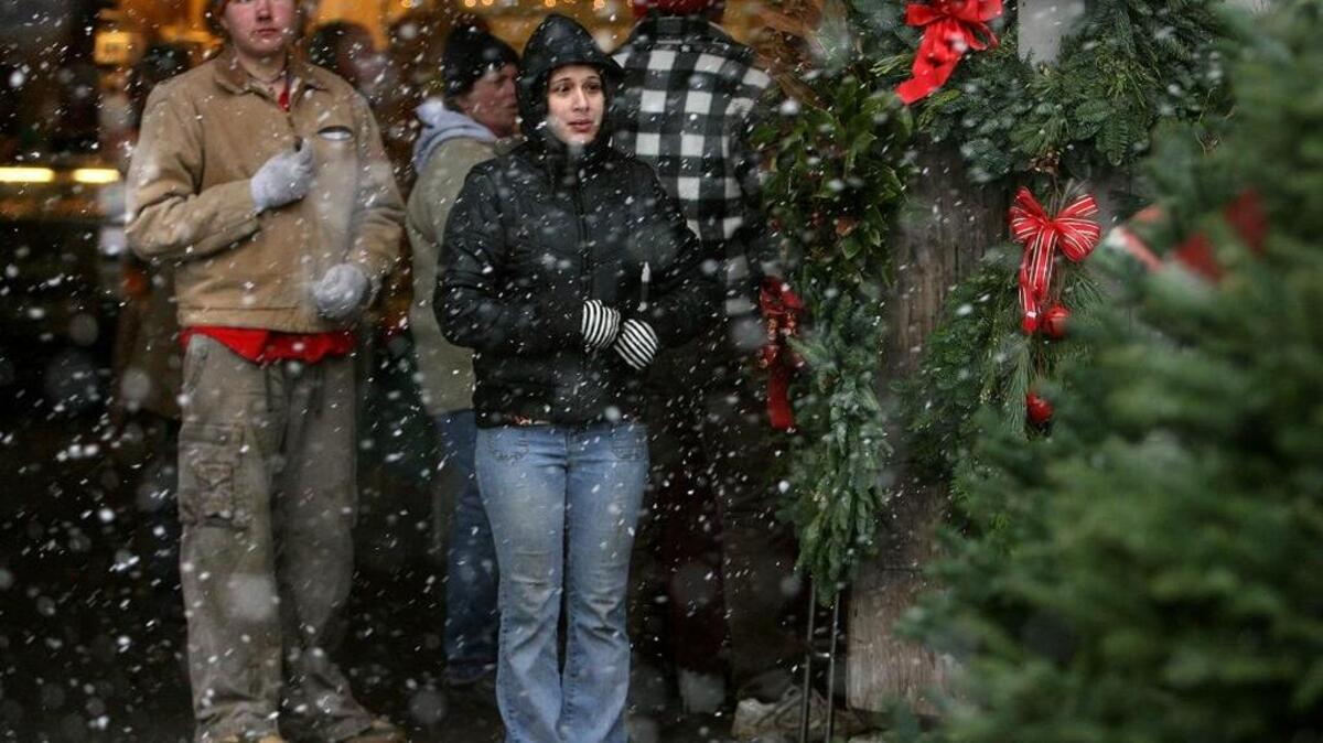 The Tri-Cities could receive a light dusting from occasional snow flurries Tuesday night and Wednesday morning, according to the National Weather Service.