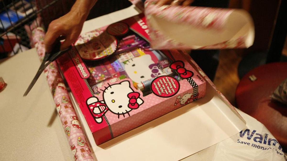 Sponsors help provides gifts for victims of domestic violence and their children.