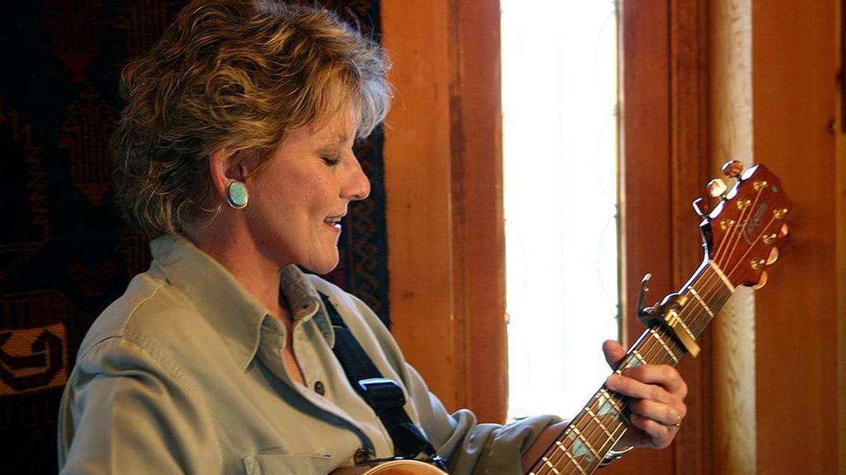 Lacy J. Dalton will be the headliner on April 14, the opening night of the Cowboy Gathering at the Benton County Fairgrounds in Kennewick.