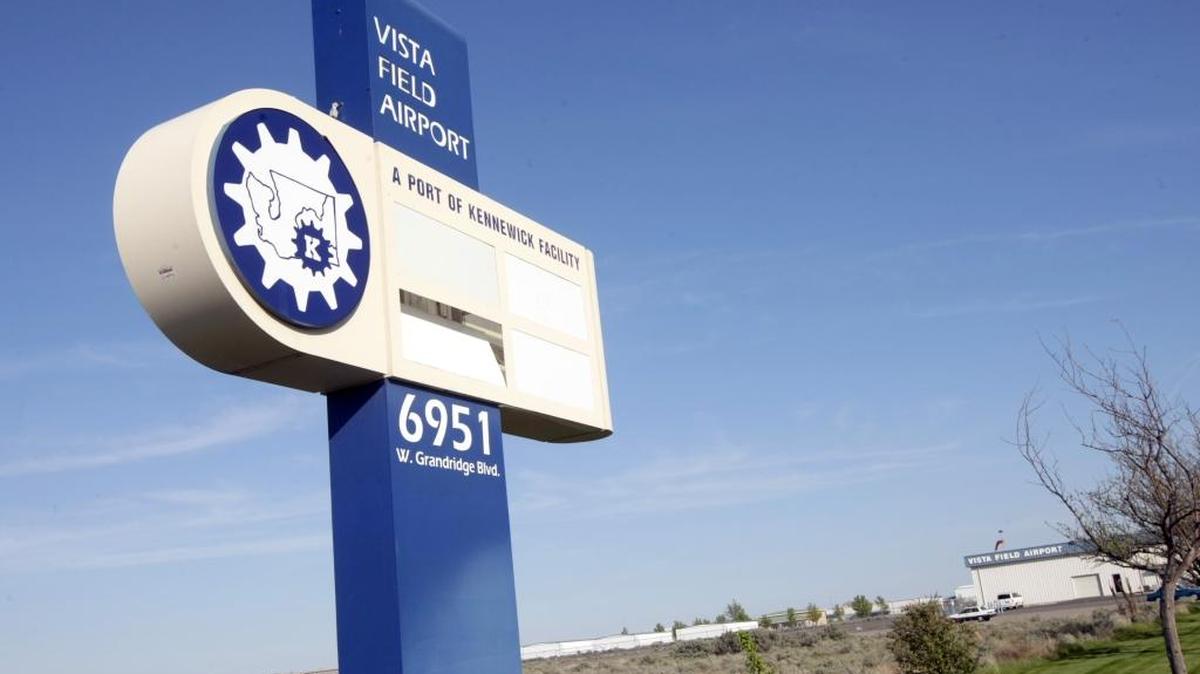 The Port of Kennewick and Total Site Services break ground Monday on a $4.9 million infrastructure project that will set the stage to redevelop Vista Field, the  103-acre former municipal airport in the heart of the city.