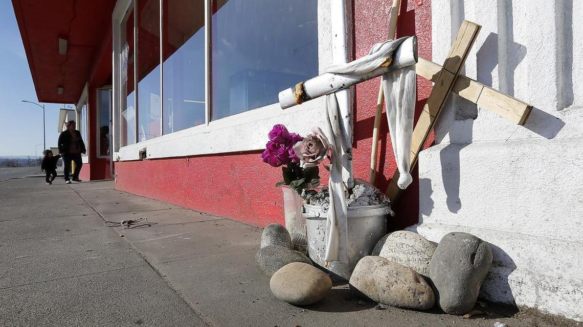 Latino group critical of effort to oust coroner from Pasco inquest