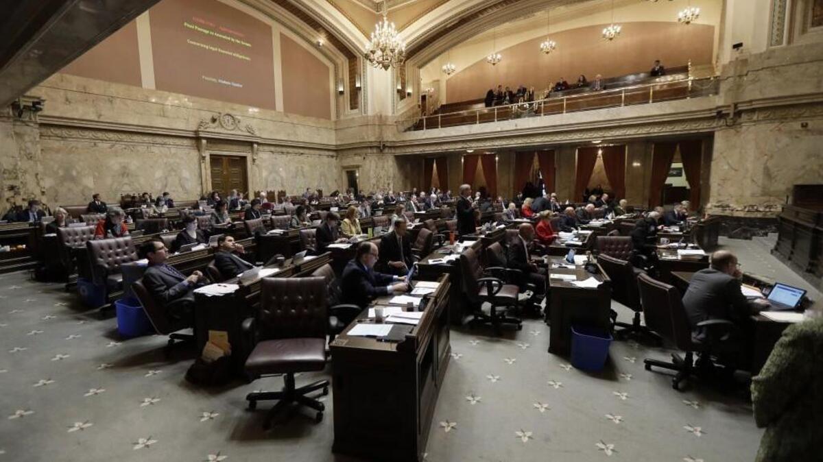 Two well-known Tri-Citians have announced they are running for the Washington House of Representatives seat being vacated by Richland Republican Larry Haler. Candidates may begin filing by mail on Monday. Filing week is May 14-18.
