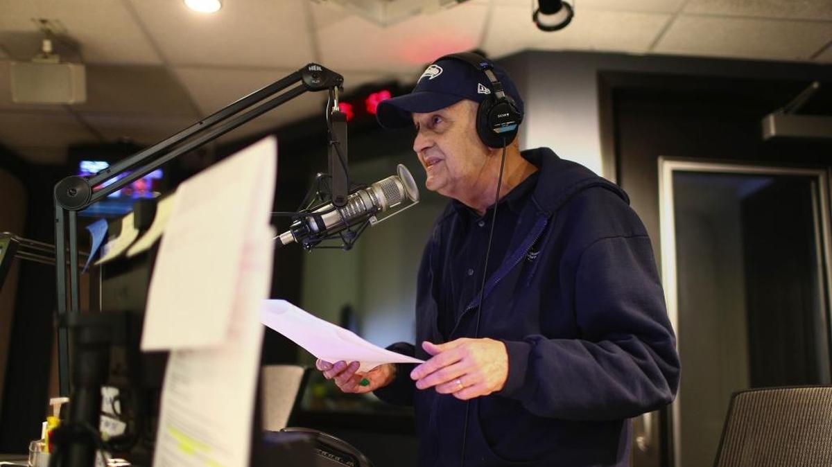 Talk show host Michael Medved in 2015.