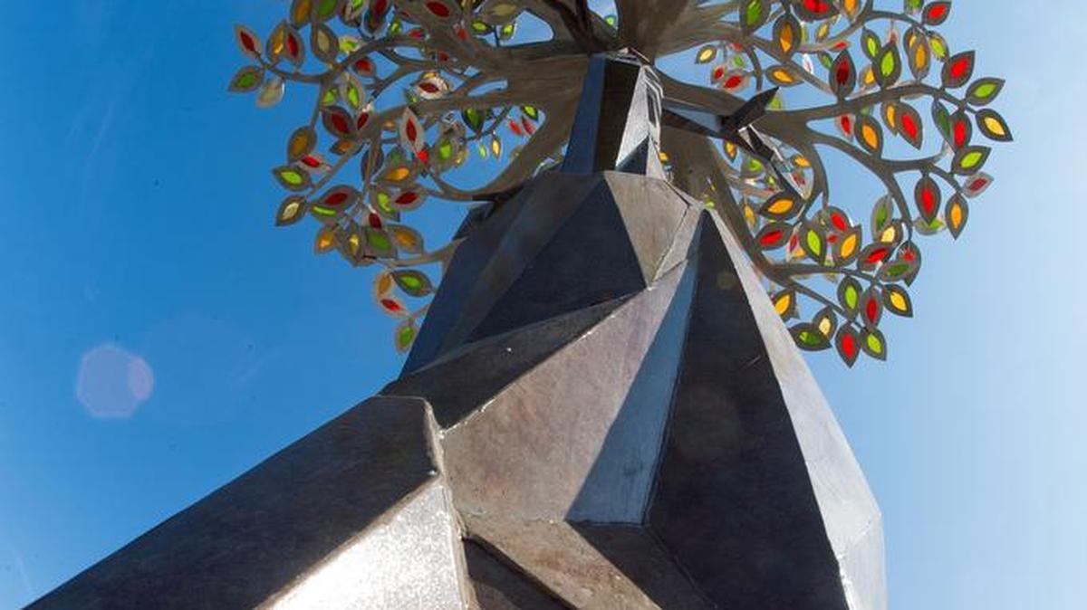 Artwork is showcased at the roundabout in the Richland Parkway.