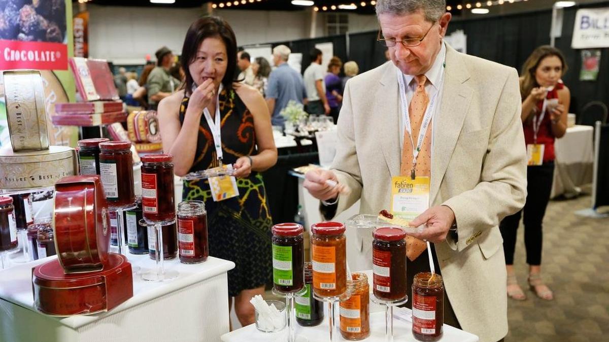 The 2015 TRIDEC FABREO Expo paved the way to future partnerships and growth opportunities with the signing of memorandums of understanding for the promotion of trade and development with the Hong Kong Development Council and Inner Mongolia.