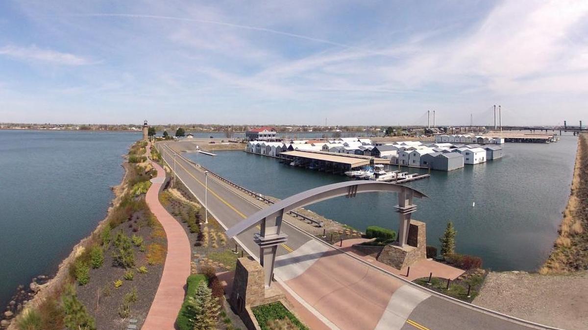 The Port of Kennewick is working to extend the Clover Island Riverwalk from the Lighthouse Plaza along the island’s northern shoreline.
