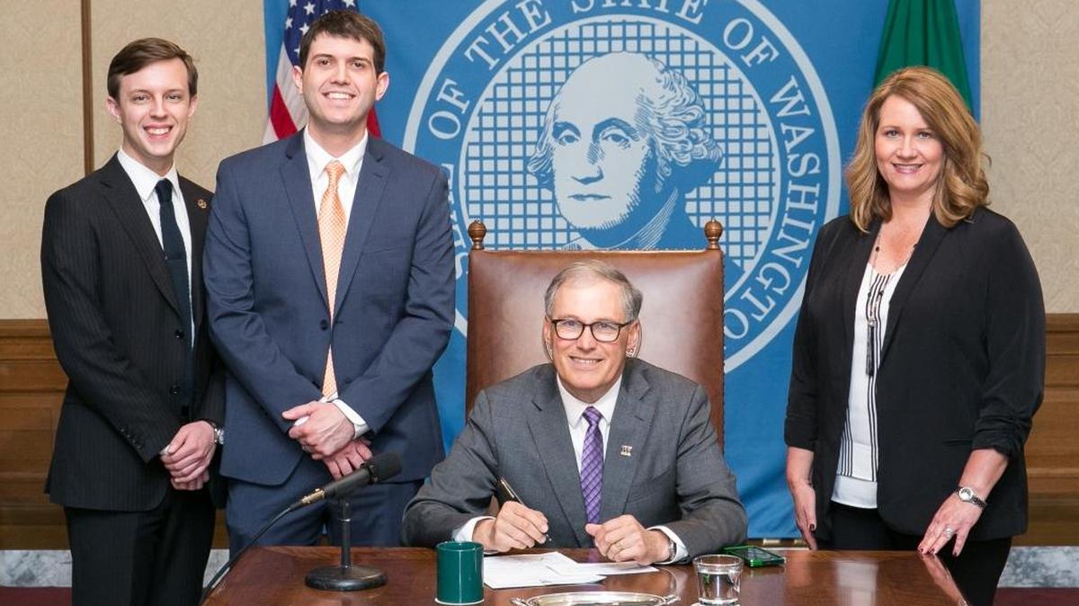 Governor Jay Inslee signs Engrossed Senate Bill No. 6100, relating to establishing an economic gardening pilot program. The Tri-City Regional Chamber launched the first Economic Gardening Pilot program in the Pacific Northwest.
