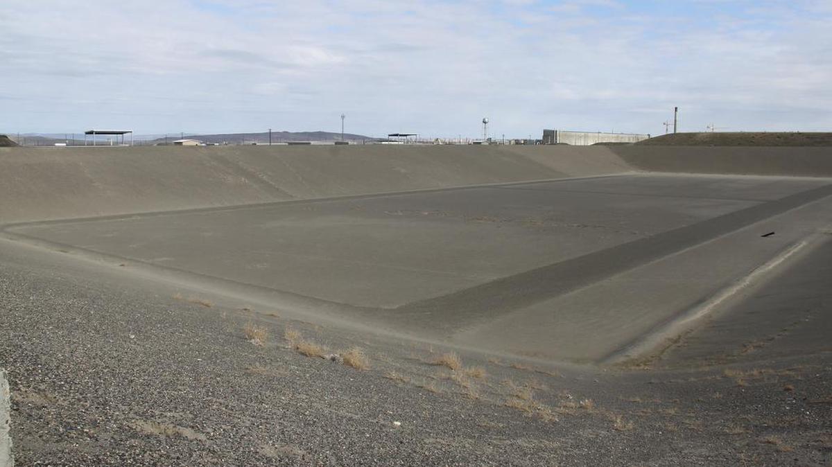 The Central Plateau Cleanup Company is preparing the Integrated Disposal Facility to receive vitrified low-activity waste from the Waste Treatment and Immobilization Plant in support of the Direct-Feed Low-Activity Waste program, a top priority for the Hanford Site’s cleanup mission. The engineered landfill is an excellent example of the collaborative One Hanford approach, with all of the site’s prime contractors working together toward a common goal of getting the waste out of underground tanks and treating it for safe disposal.
