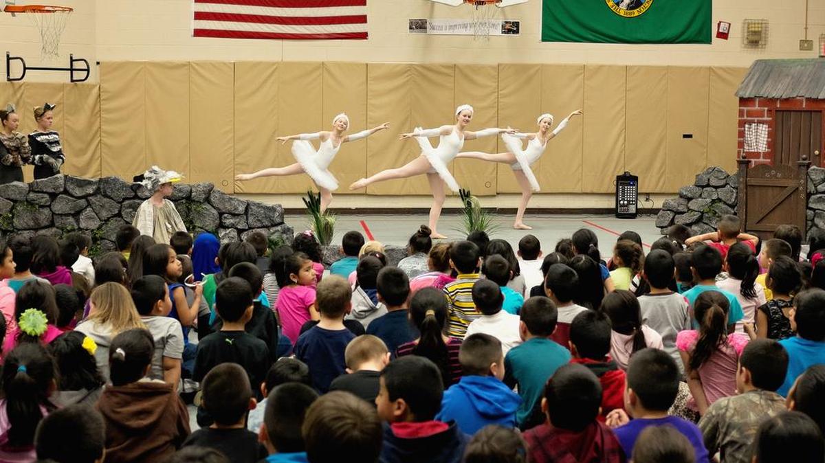 Mid-Columbia Ballet Junior Company dancers perform “The Ugly Duckling” for local elementary school students.