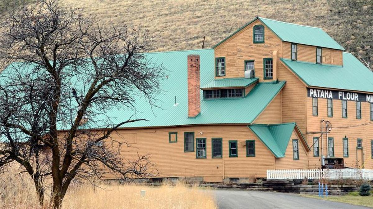 The exterior of the Pataha Flour Mills in southeastern Washington.