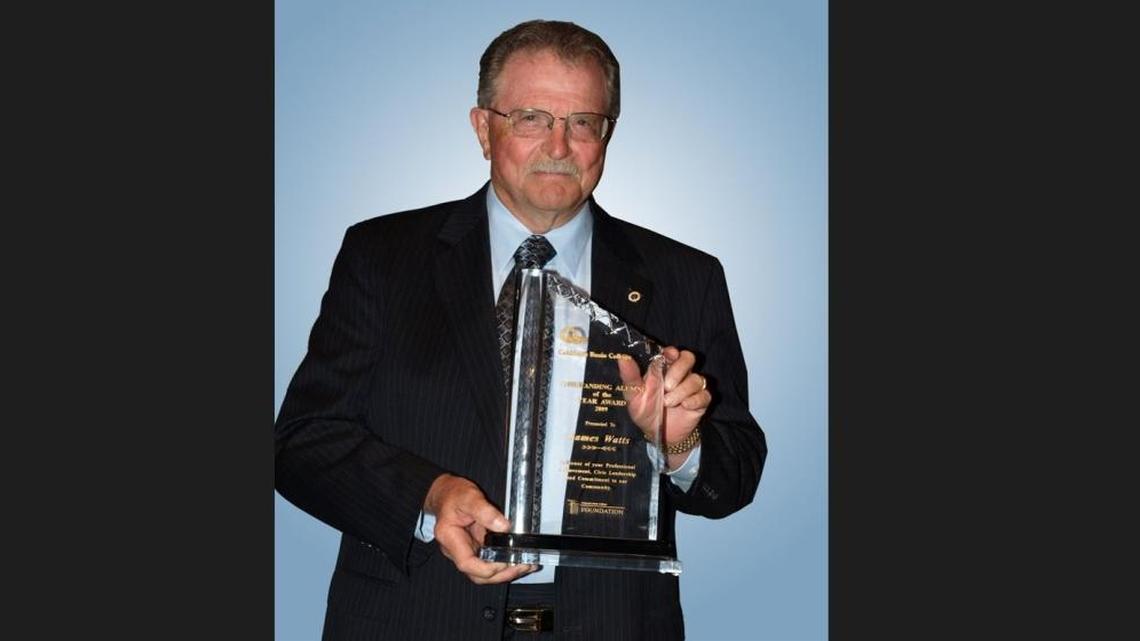 Jim Watts, an unselfish community advocate, has died at age 82. His death is a huge loss to the Tri-Cities.