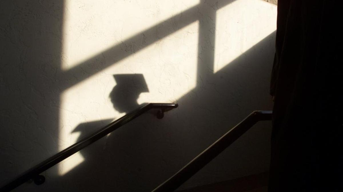 Some state lawmakers want to stop requiring students to take exit exams in order to earn a high school diploma. Members of The Washington Roundtable oppose the idea, while many local school officials approve it.