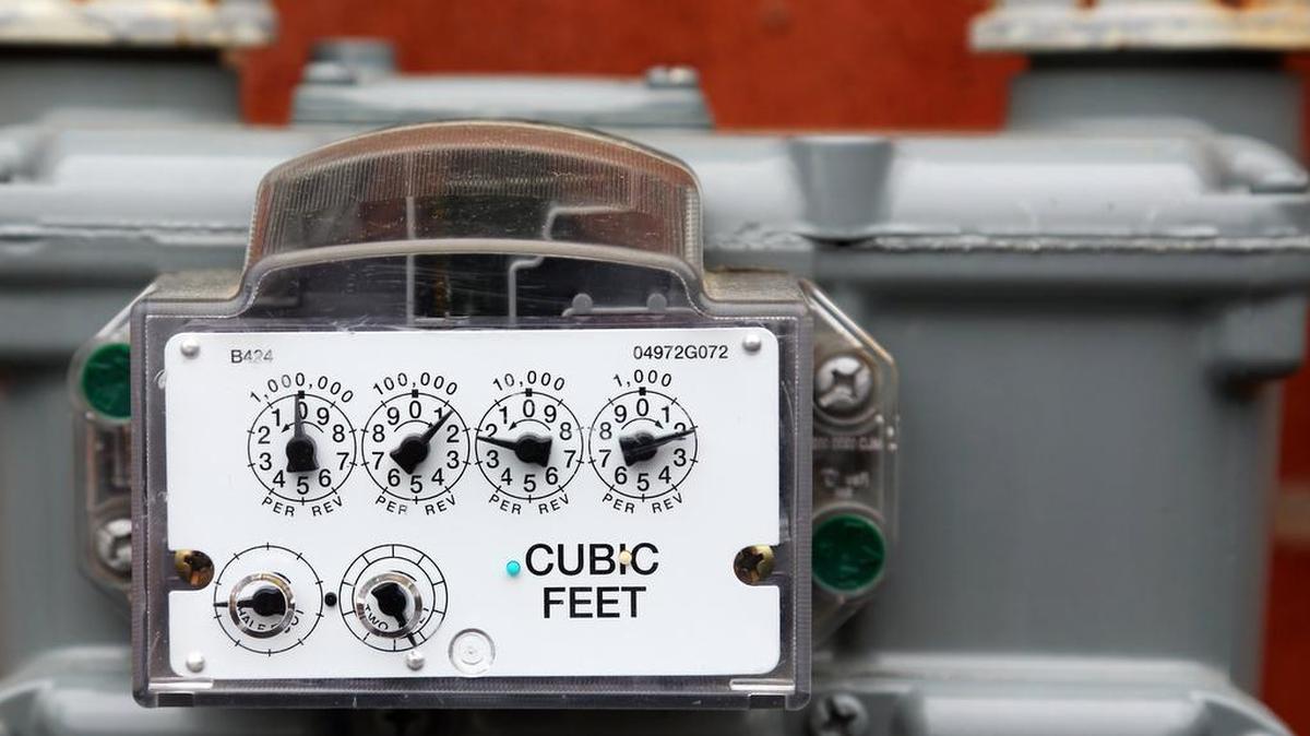 Gas meter measuring in cubic feet.