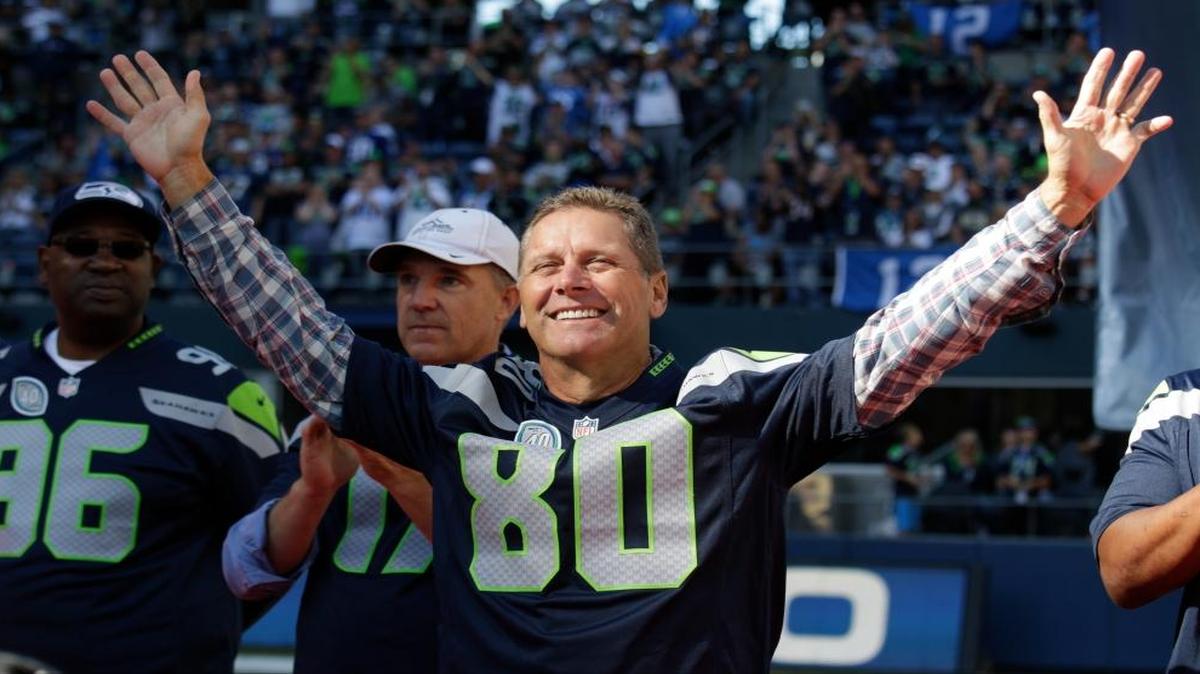 Seahawks great and Hall of Fame receiver Steve Largent will be in the Tri-Cities on Thursday to help raise money for the Boys & Girls Clubs of Benton and Franklin Counties.