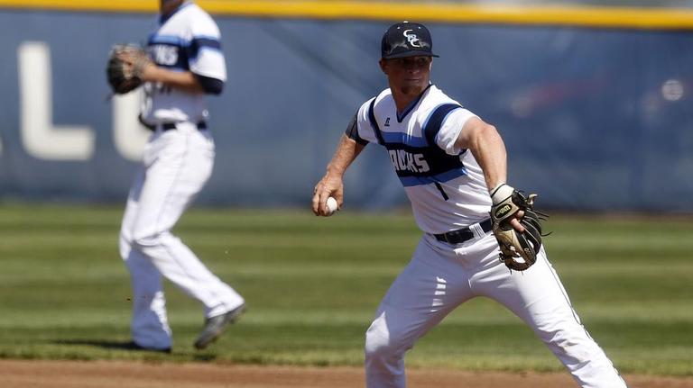 Columbia Basin College vs Wenatchee Baseball