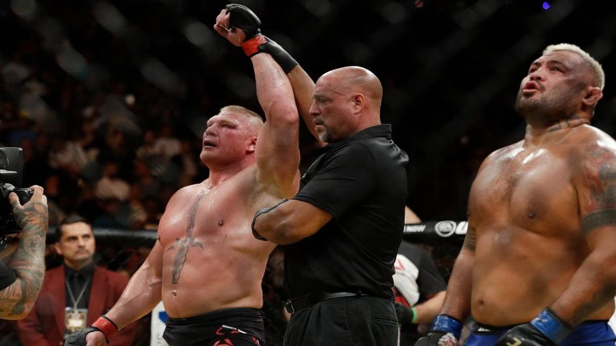 Brock Lesnar celebrates after defeating Mark Hunt during their heavyweight mixed martial arts bout at UFC 200 on Saturday, July 9, 2016, in Las Vegas.