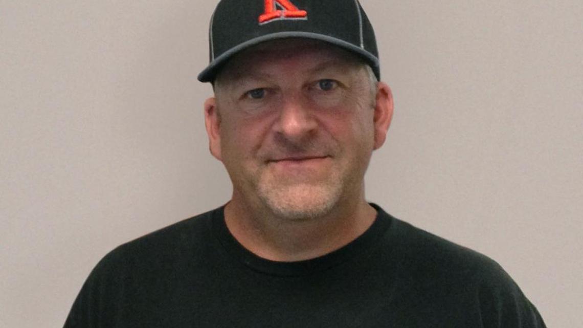Lenny Ayers takes over Kennewick High baseball team