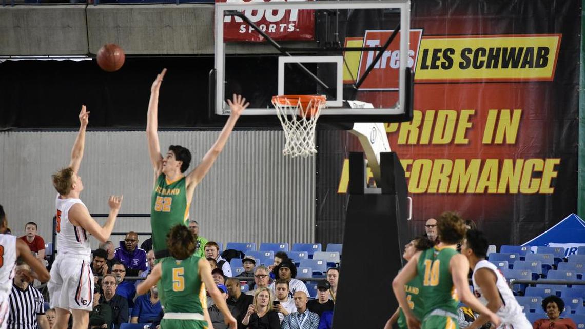 A call to action as Richland seniors play final game in Green and Gold