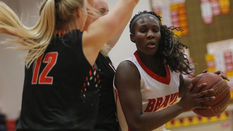 Gallery: Kamiakin boys and girls Basketball vs. Lewis and Clark on Sat Dec. 9