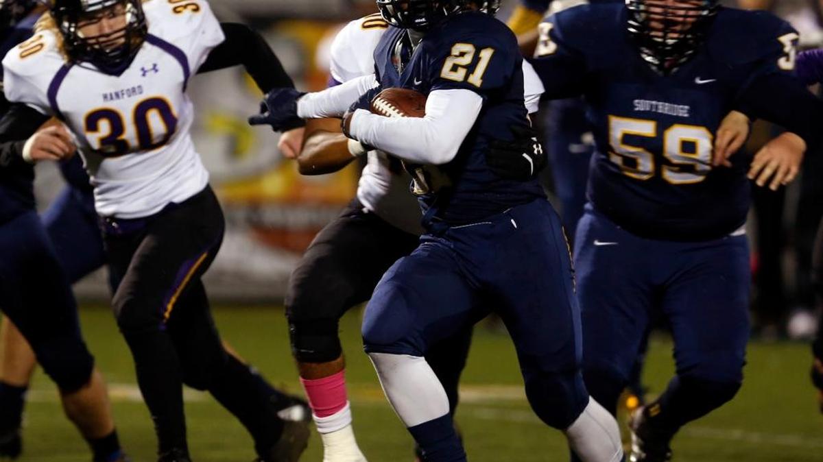 Southridge’s Zayid Al-Ghani, running against the Hanford defense Sept. 13 at Lampson Stadium, has been a key part of the Suns’ offense this season