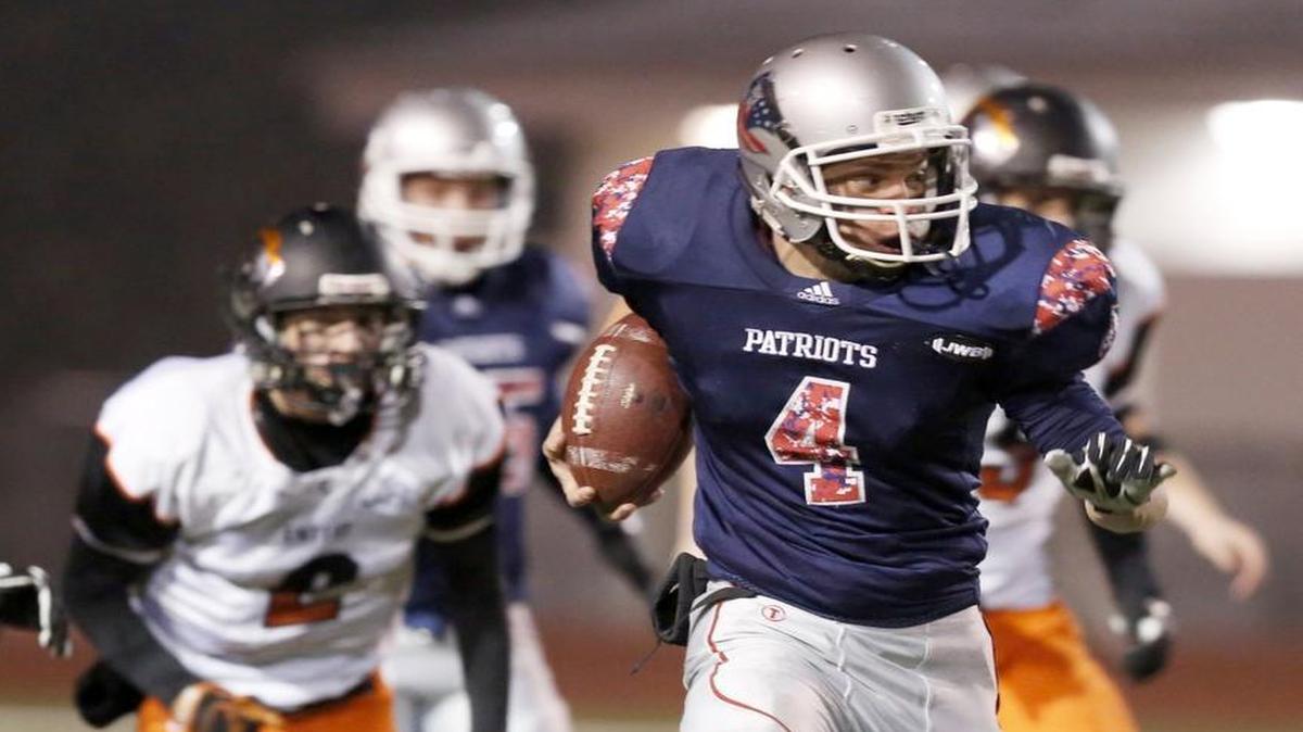 Liberty Christian’s John Lesser (4) has verbally committed to play football at Eastern Oregon University.