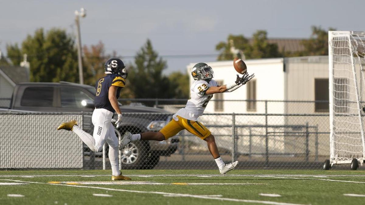 Richland’s Josh Mendoza, catching a pass against Southridge last week, was one of 12 Bombers to have a reception, and one of seven to score a touchdown in the team’s 63-7 win over Pasco on Friday at Fran Rish Stadium.