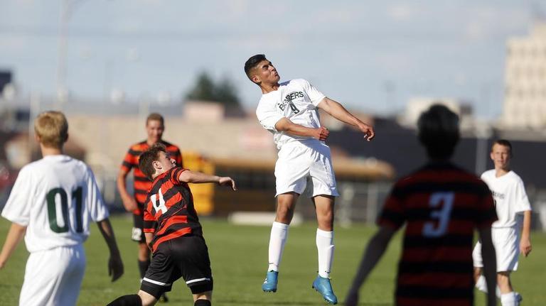 Richland vs Lewis and Clark boys soccer