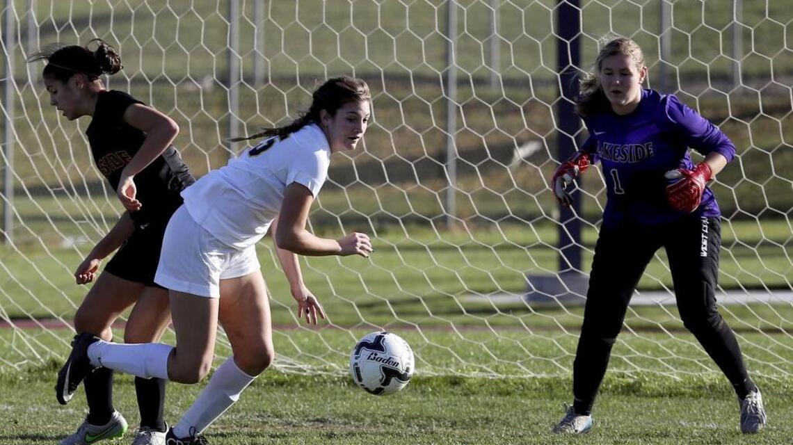 State soccer: Southridge, Hanford advance to semifinals