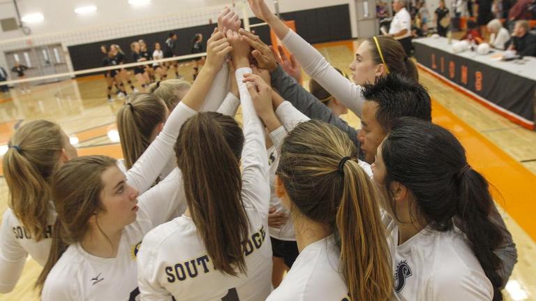 Gallery: Kennewick girls volleyball vs. Southrige Sept. 21