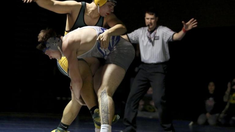 Richland at Chiawana wrestling