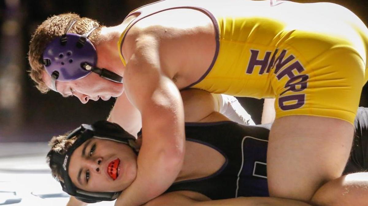 Hanford’s David Bates, top, wrestles against Pasco’s Nate Torres in a 160-pound bout in their Mid-Columbia Conference dual Thursday at Pasco High School. Bates pinned Torres in 3:14.