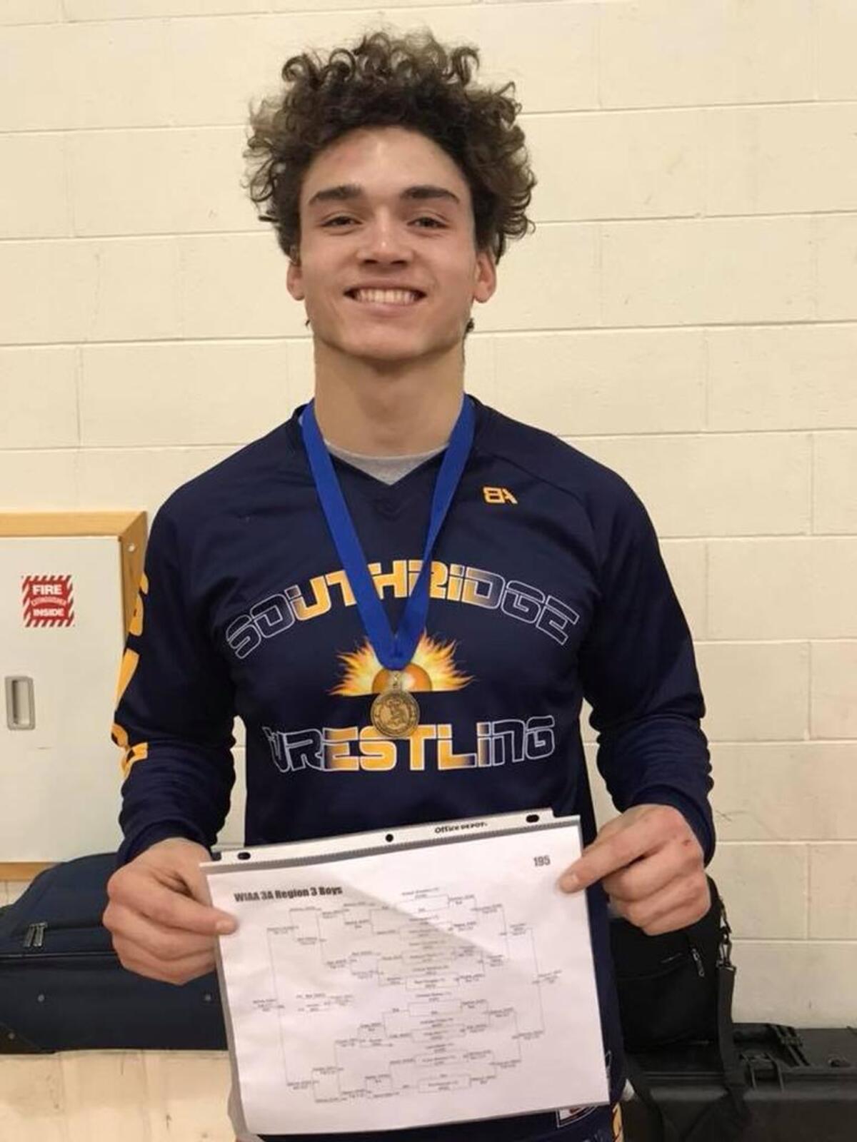 Southridge’s Eric Stayrook won the 195-pound regional title Saturday. Stayrook pinned all three of his opponents to earn his first trip to state.