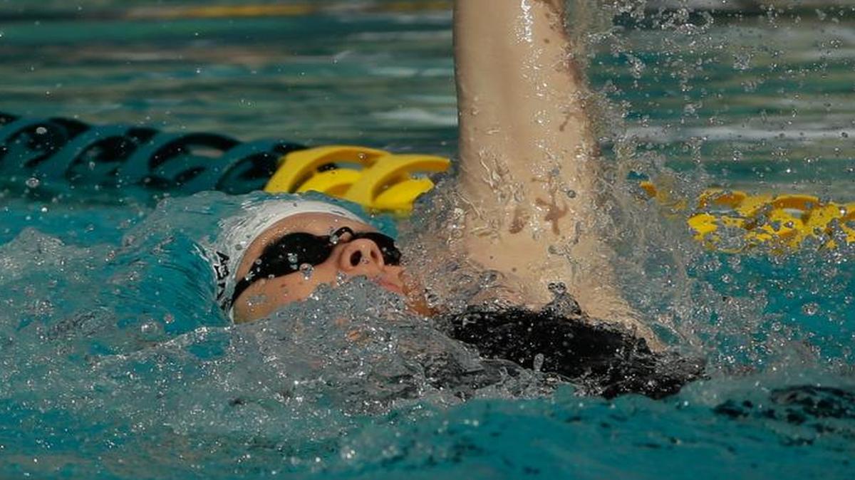 Lisa Bratton will compete in the 2016 U.S. Olympic Team Trials in Omaha, Neb., where she is scheduled to swim the 100- and 200-meter backstroke, and the 200 and 400 individual medley.