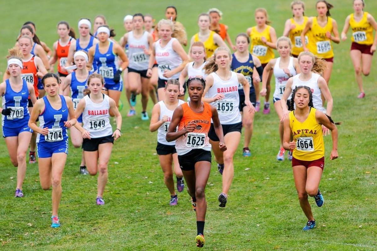 Kennewick's Geraldin Correa (1625) runs in the 3A girls state championships at Sun Willow's Golf Course in Pasco on Saturday. Correa placed 12th.