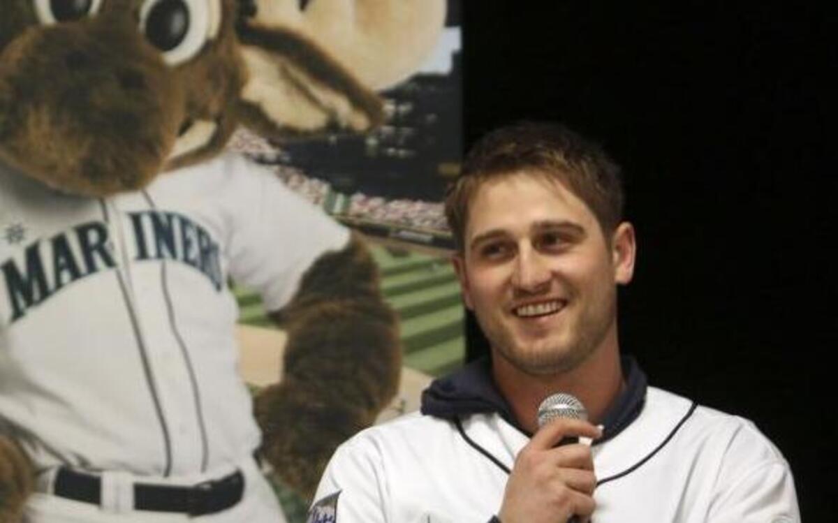 Shawn O’Malley, right, a Southridge High School graduate, paid a visit to the Tri-Cities along with relieer Dan Altavilla when the Seattle Mariners Caravan came to town last month.