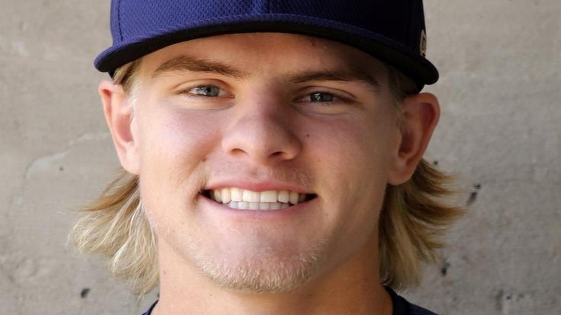 Asuncion, Baker lead Dust Devils past Hawks