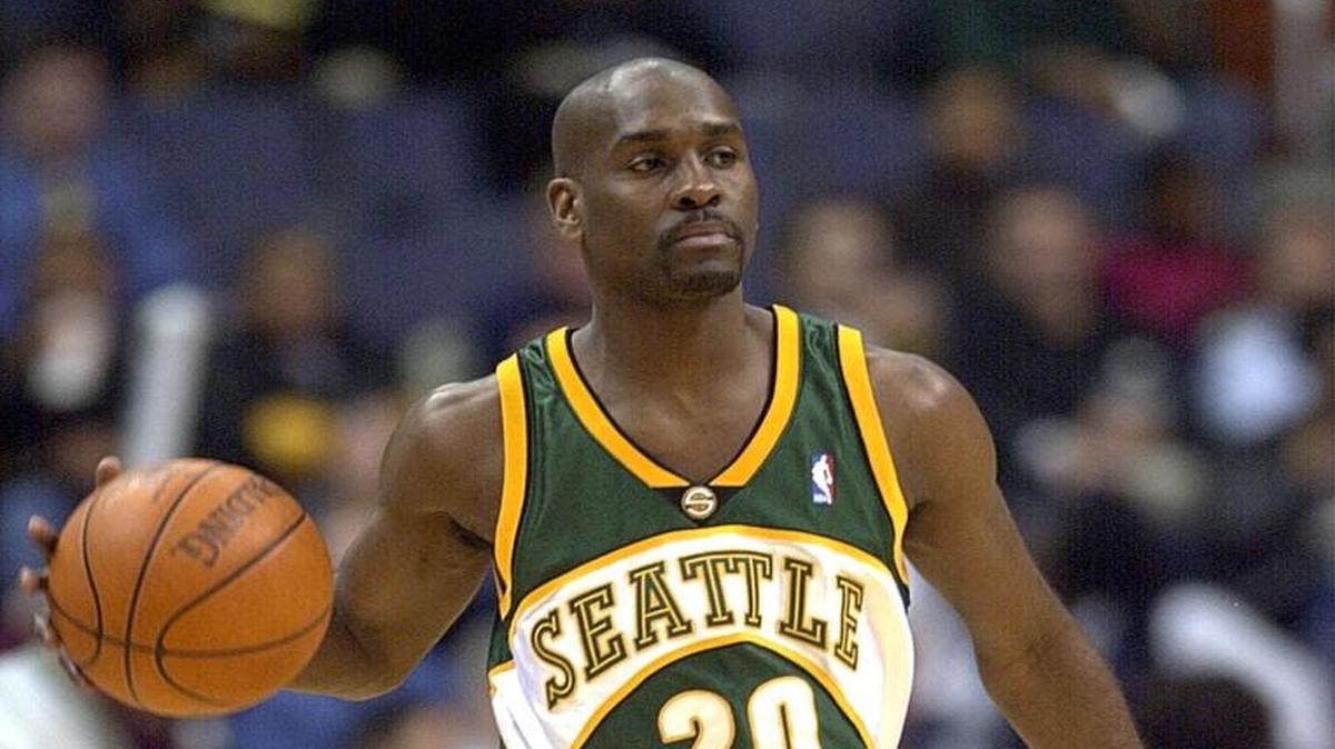 Former Seattle SuperSonic Gary Payton will help with a basketball camp in Pasco next week. He played college ball at Oregon State University.