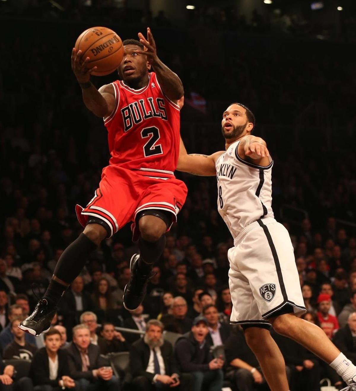 Former Chicago Bulls guard Nate Robinson (2) will help with a basketball camp in Pasco next week. Robinson played college ball for the University of Washington.
